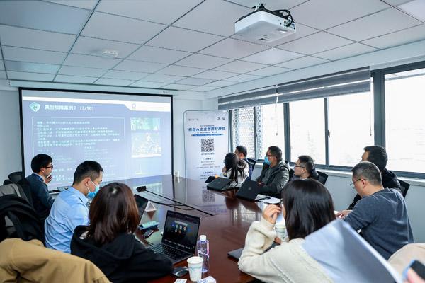 服务机器人技术转让 开启智慧生活新篇章